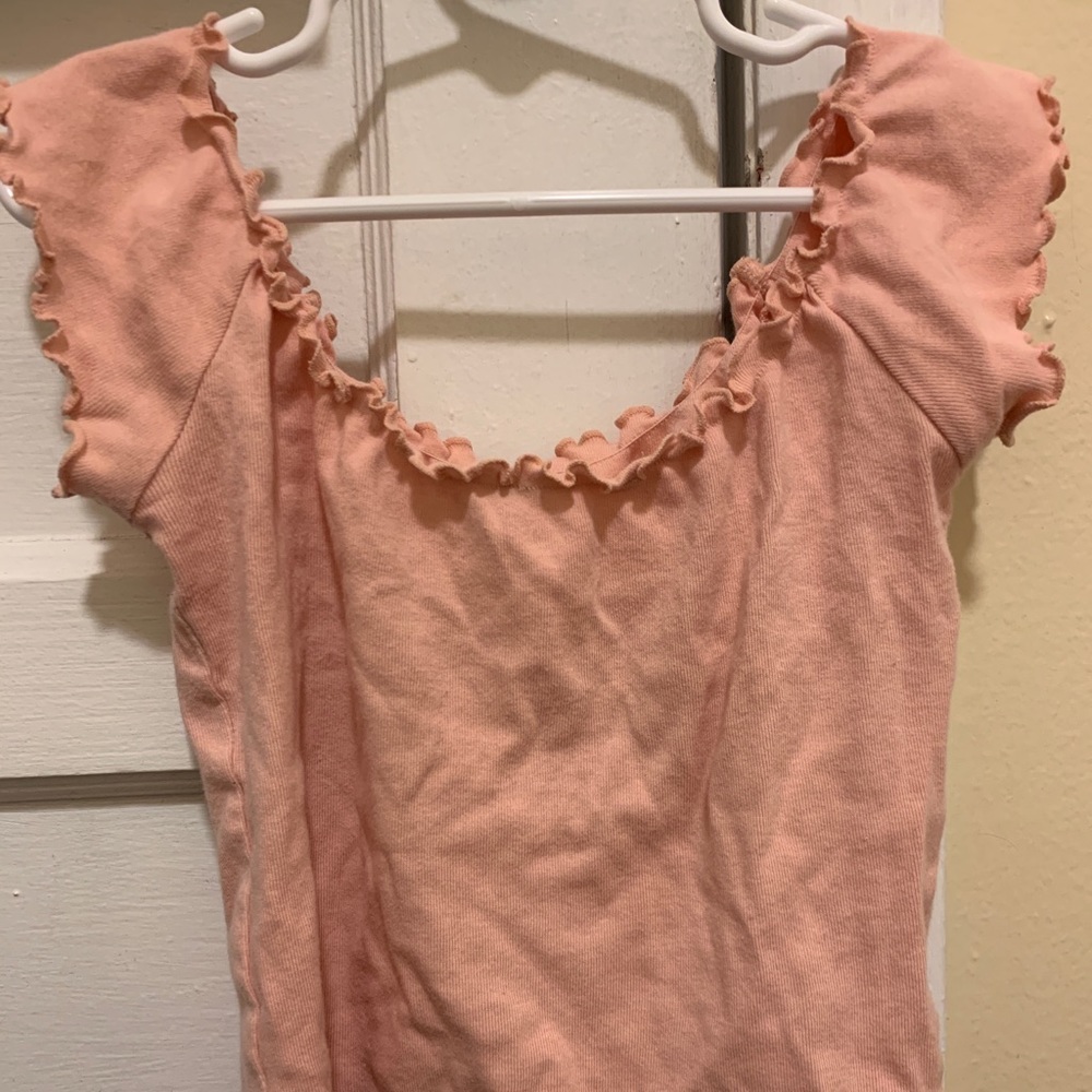 Pink UO crop top